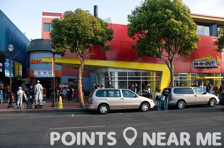 IN-N-OUT NEAR ME - Points Near Me