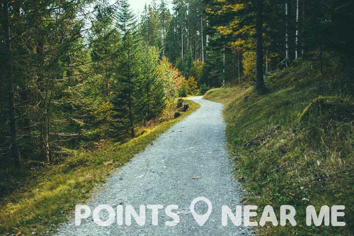 WALKING TRAILS NEAR ME - Points Near Me